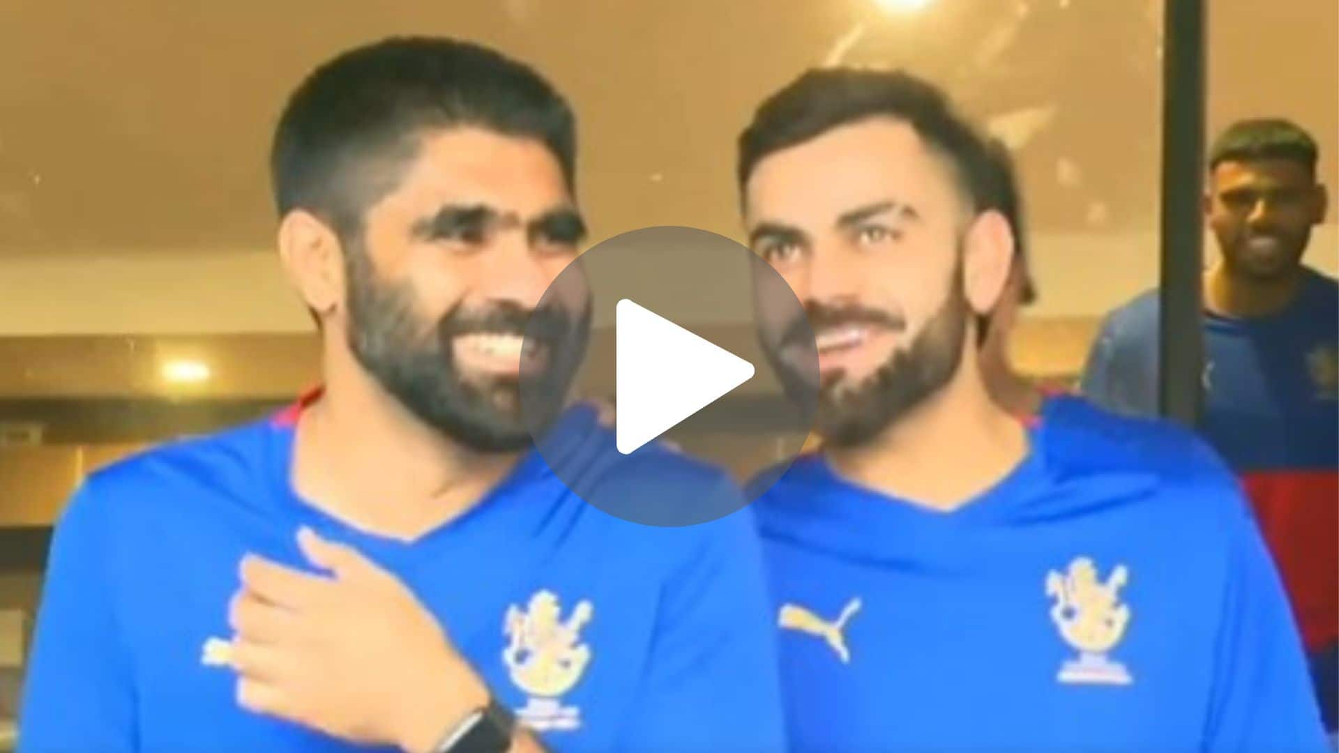 [Watch] Virat Kohli's Cheerful Moment With RCB Teammates During Unbox Event